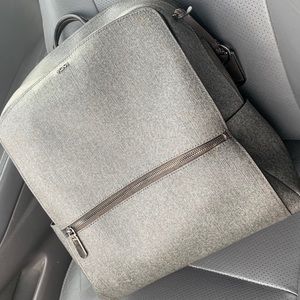 Women’s Tumi back pack